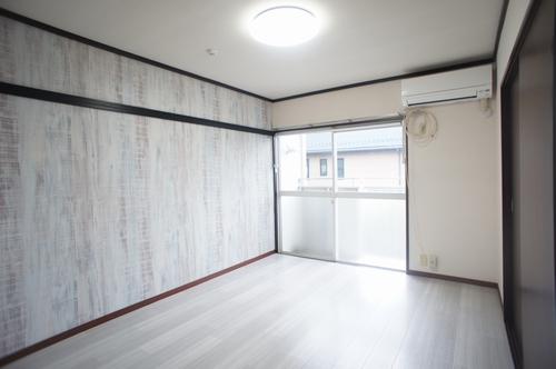 ヒルトップ海老名 202号-3