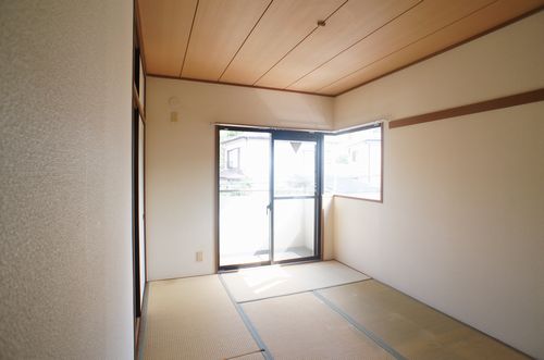 ヤマサコーポ 302号-7