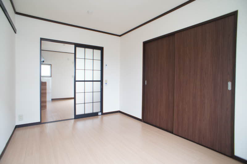 グロリアセブン 202号-7