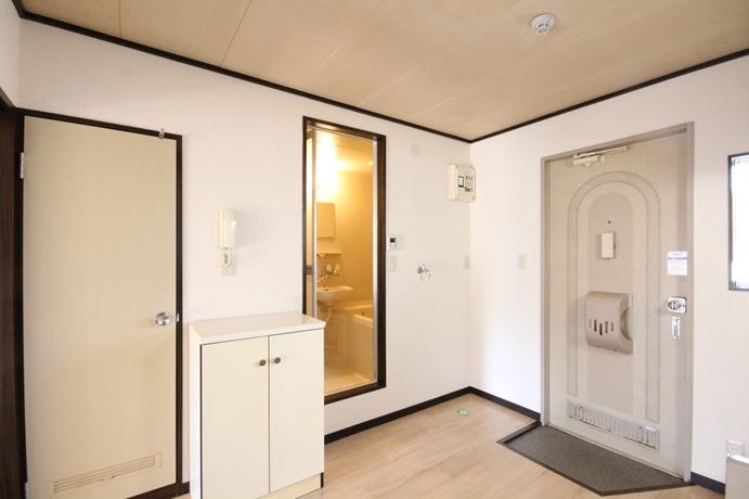 ヴィラ・アルタ 202号-3