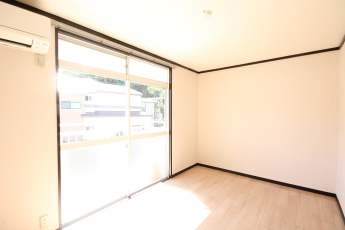 ヴィラ・アルタ 202号-6