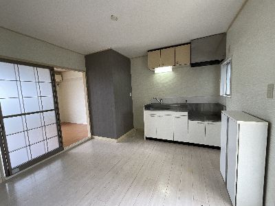 サンヒルズ 202号-9