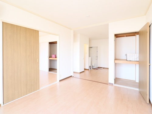 ラ・ジュネメゾン 102号-5