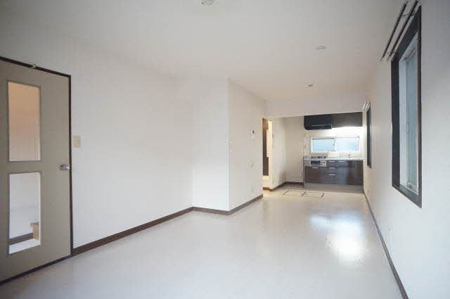 川添テラス 102号-2