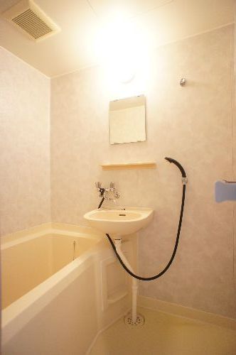 リュースＫコ－ポ　Ⅱ 103号-6