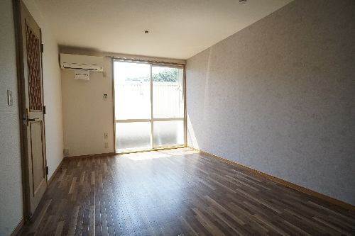 ジュネス鎌倉 103号-2