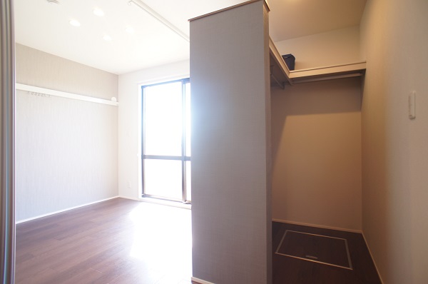 ラプラス露木 102号-4