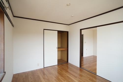 クローネ座間 202号-15