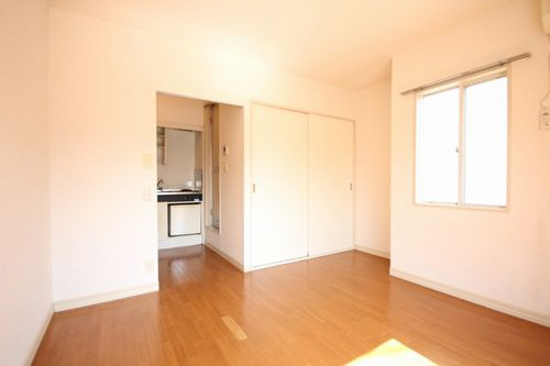 ジュネス六浦　Ｂ 101号-2