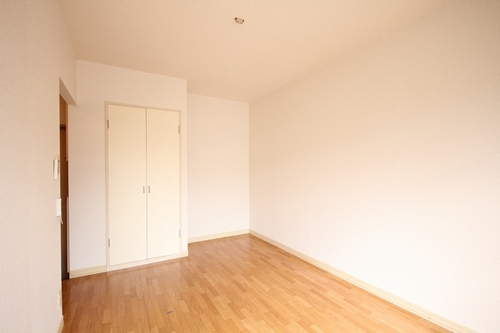 ジュネス六浦　Ｂ 102号-1