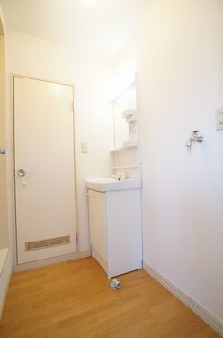 サンモール瀬谷 202号-9