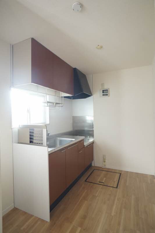 ヴィラ・テンボス二番館 101号-7