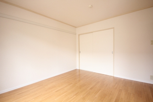 ヴィラグローバ　Ｂ 201号-3