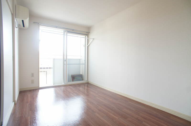 ニイド・ハウス 203号-2