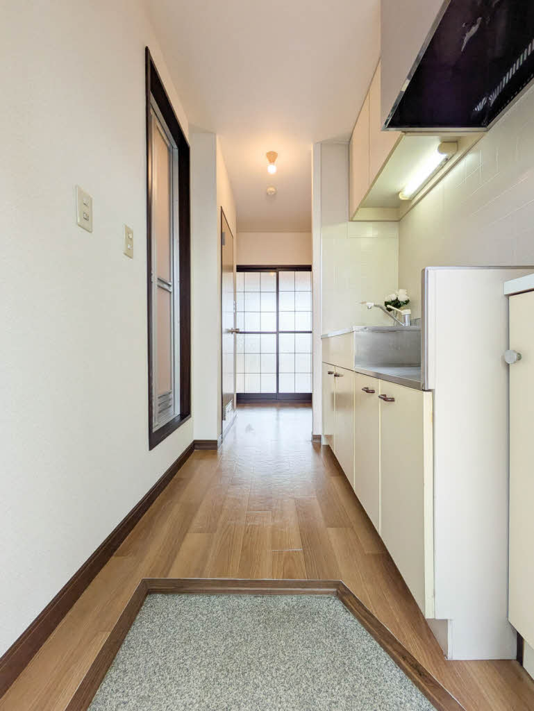 メゾン桂華 203号-11