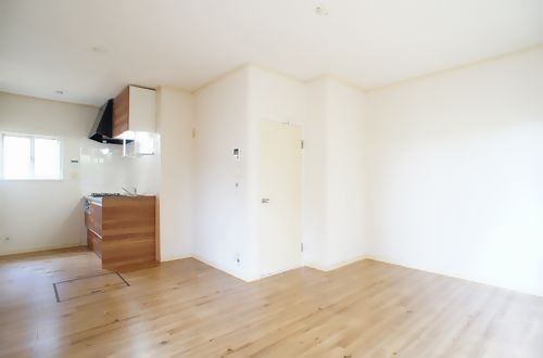 アバーニ 101号-2