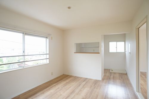 メゾン梶山 201号-2