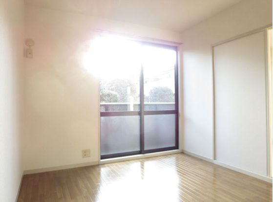 サンプラザ・コメット 101号-3