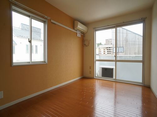 パインレジデンス 201号-2