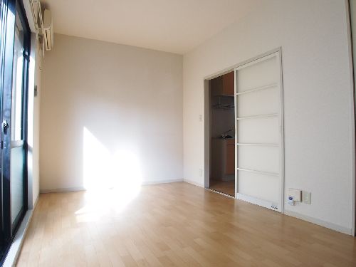 サンコーポ丸和 102号-3