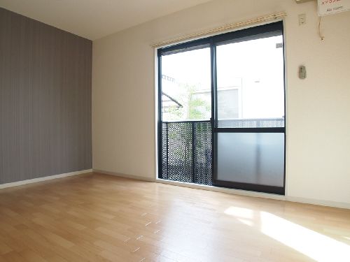 サンコーポ丸和 102号-4