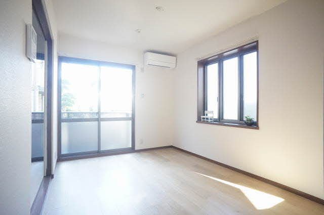 レジデンス梶山 101号-2