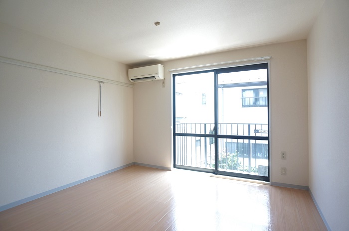 マーメゾン 202号-2