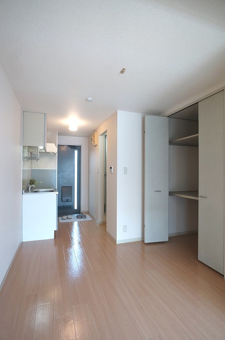 マーメゾン 202号-5