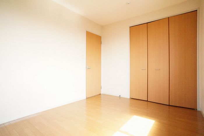 シャルム大倉山 201号-4