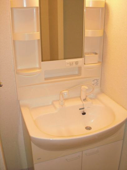 ユービースクエア菊名 102号-6