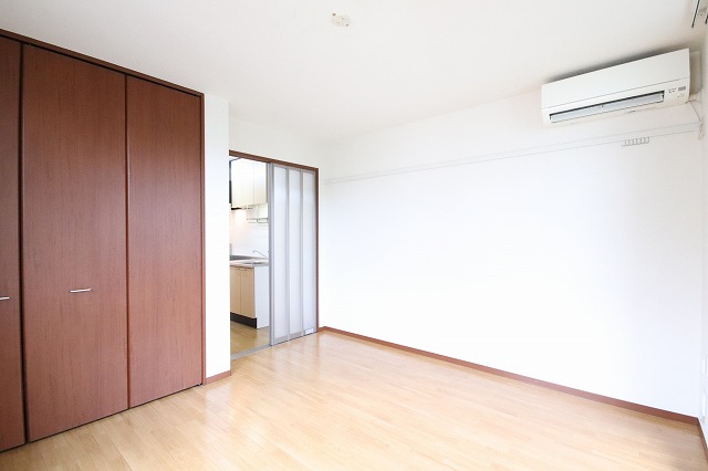 ベレオ新杉田 203号-4