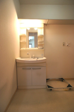 ラフィーネ日吉台　Ｂ 102号-8