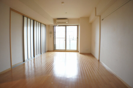 アドミラーブル横濱 102号-3