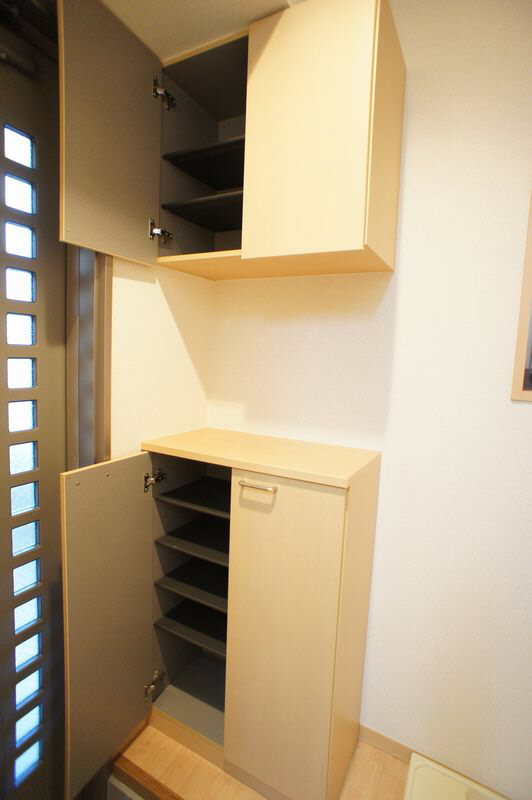 フォンテーヌ大倉山 103号-11