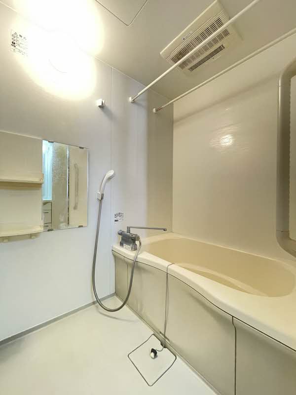 ＫＬＡＳＳＥ　Ｂ 102号-7