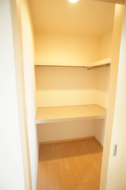 ラフィネ 205号-5