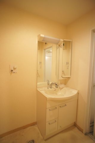 ゲストスタジオ横浜 103号-9