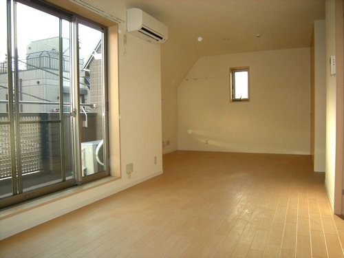 ＳＲ　ｂｌｄｇ 302号-3