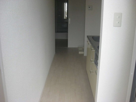 メゾン・カトレア 103号-2