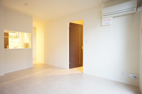 ソレイユ弐番館 102号-2