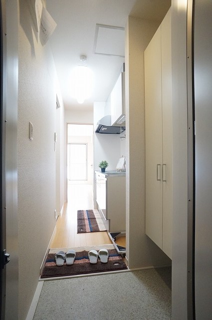 シュタイン横浜大口 203号-2