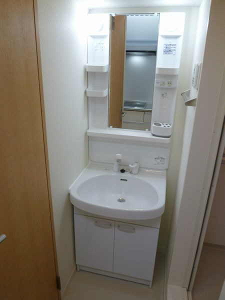 シュタイン横浜大口 301号-8