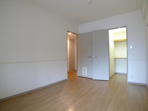 ウエストヴァレィー壱番館 303号-9