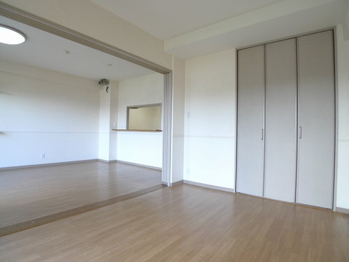 ウエストヴァレィー壱番館 410号-3