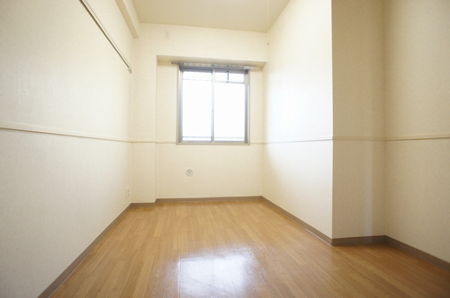 ウエストヴァレィー壱番館 512号-6