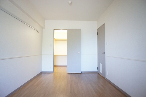 ウエストヴァレィー壱番館 601号-7