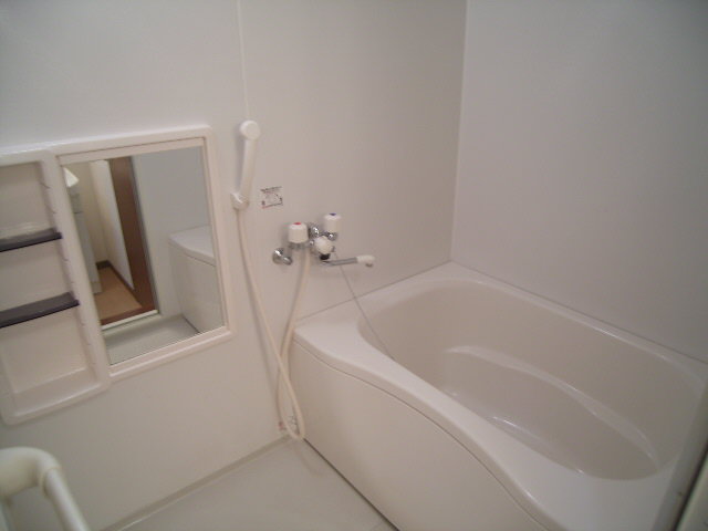 ビラ・マリティーム 204号-5