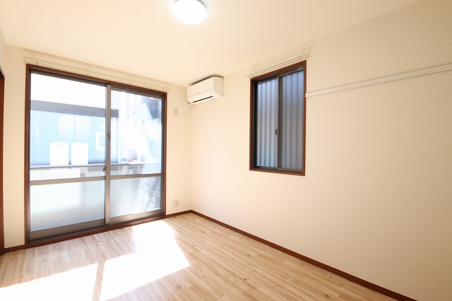 ＧＲＡＣＥ新杉田 102号-2