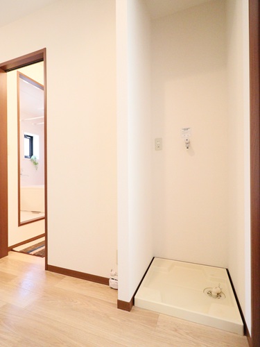 ＥＬＬＥ　ＲＥＶＥ 103号-9