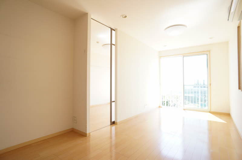 ヴィラージュ根岸旭台 205号-3